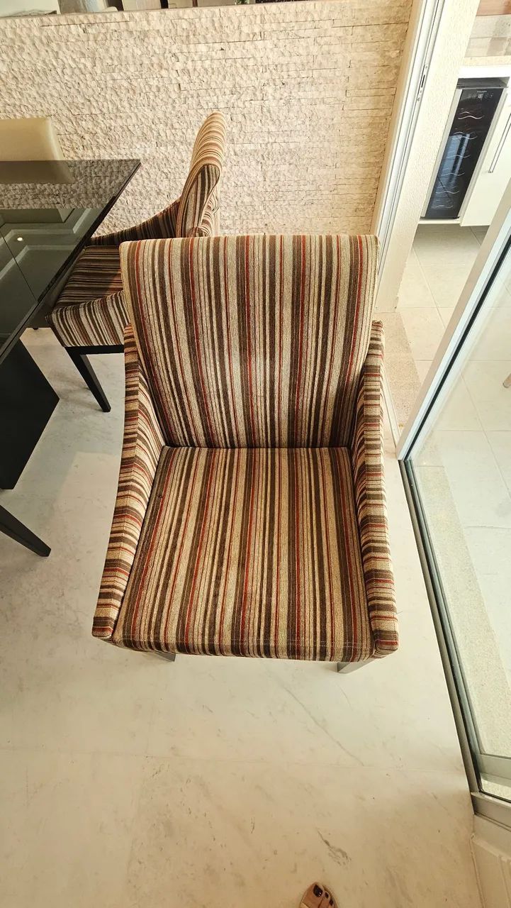 Mesa de jantar 8 cadeiras  - Foto 4