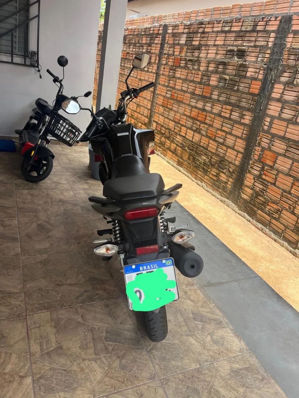  Vendo Titan 160 semi nova  - Foto 4