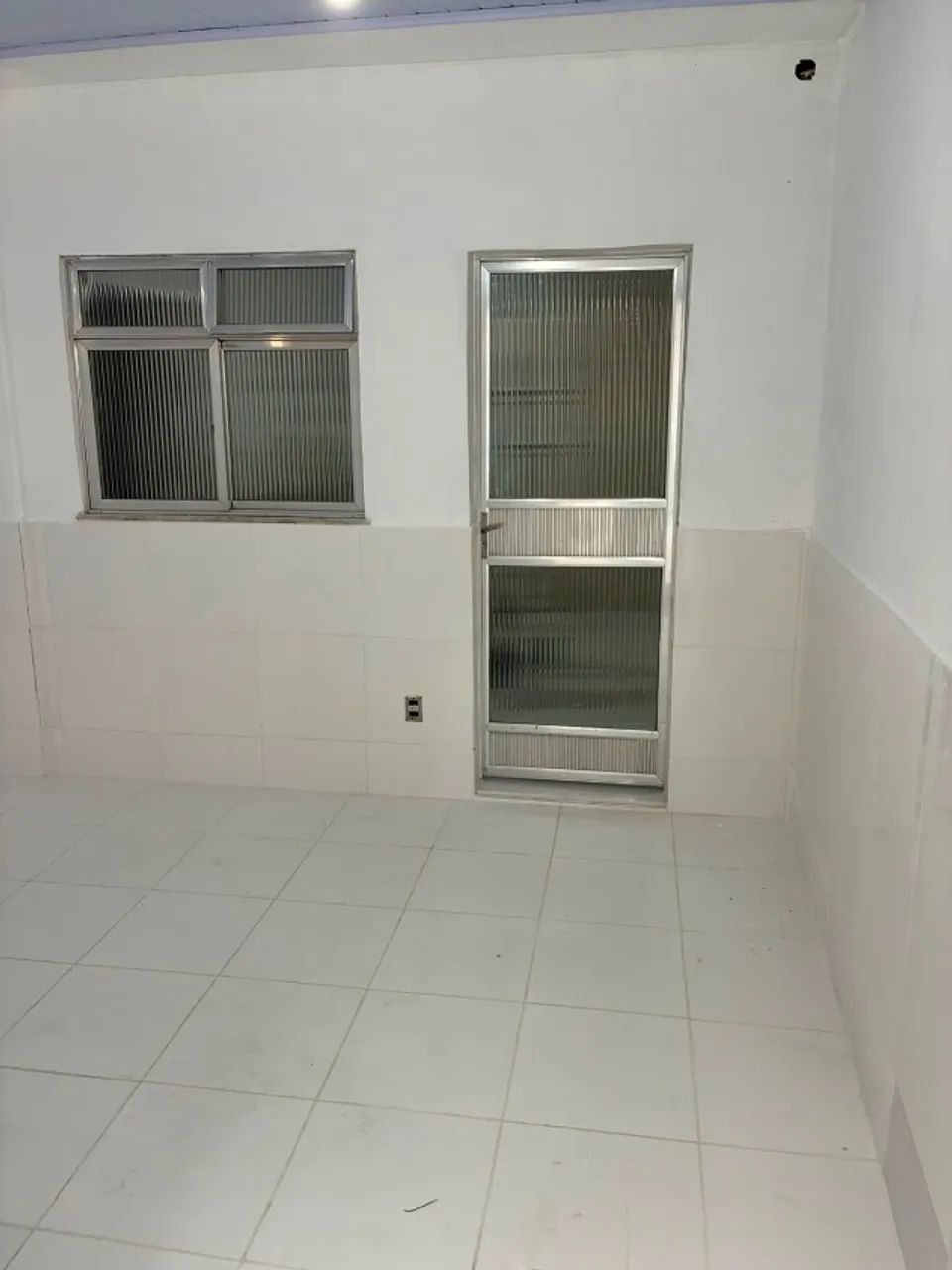 Casa Galo Branco - Oportunidade única REFORMADA - Foto 4