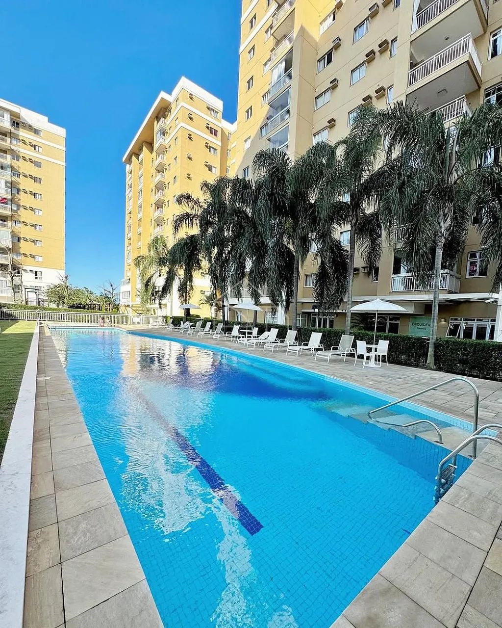 Apartamento com 109m² 4 Quartos com suíte - Cond. Reserva Verde - Laranjeiras