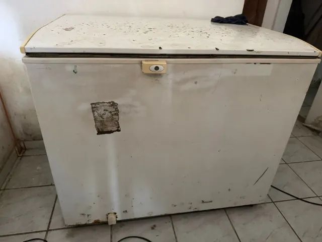 FREEZER HORIZONTAL 304 LITROS