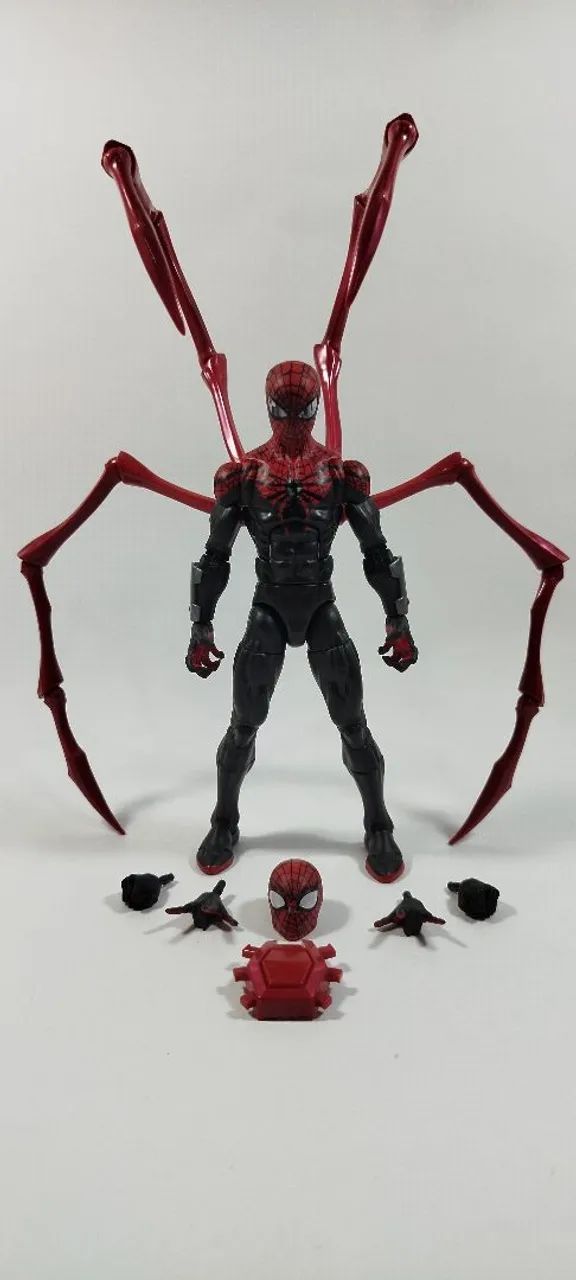 Homem-Aranha Superior Marvel Legends