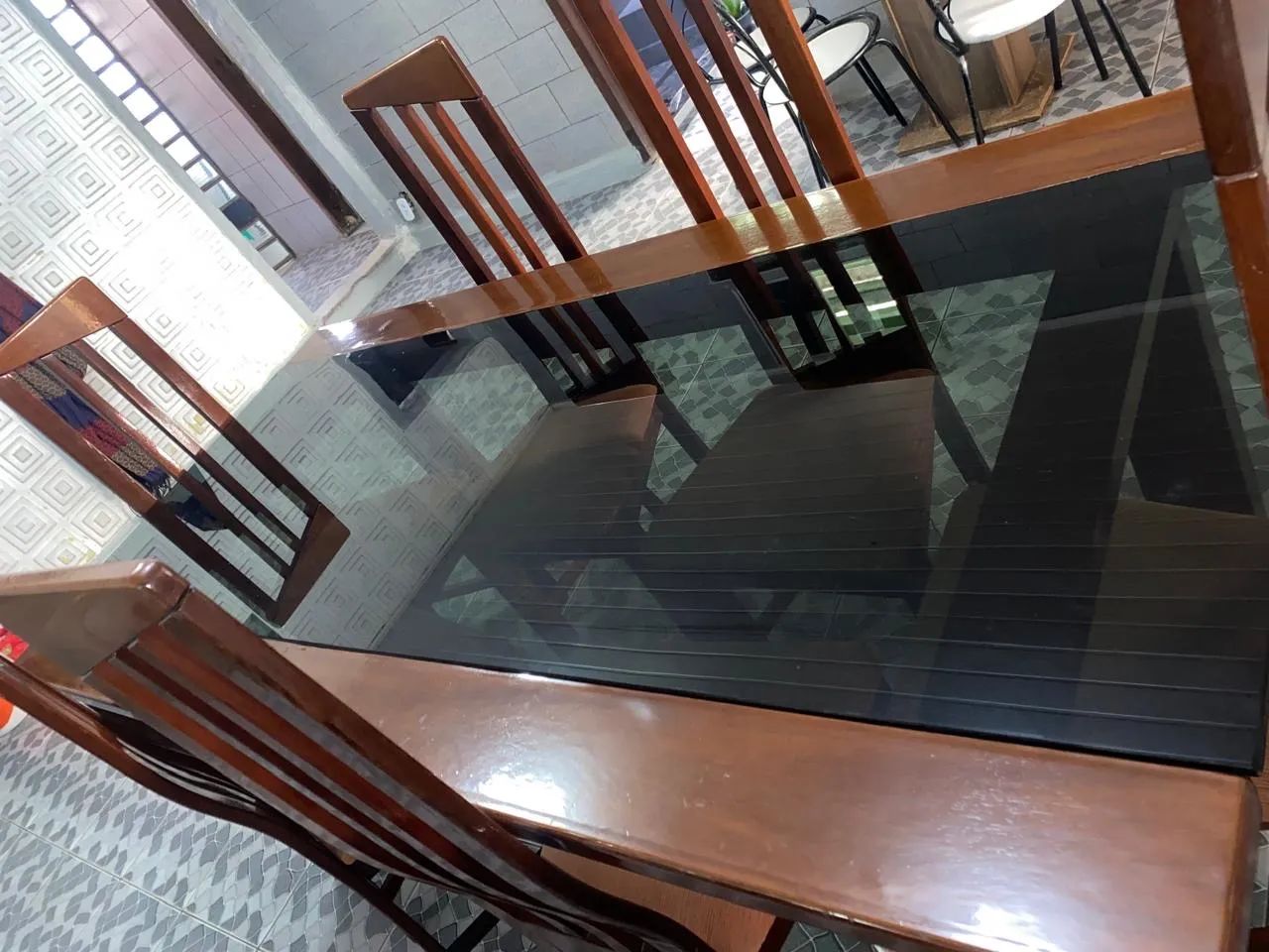 Vende-se mesa de madeira - Foto 3