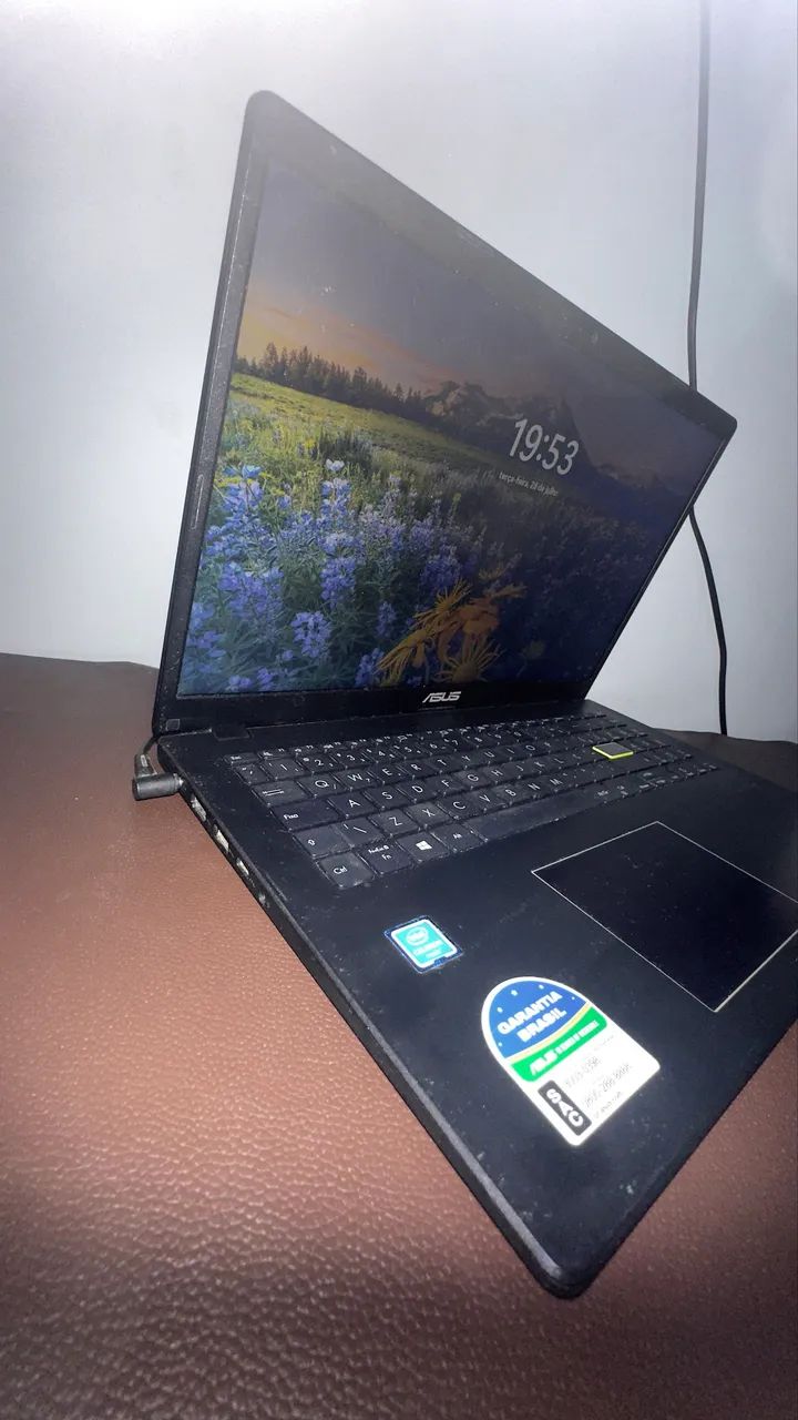 Notebook ASUS VivoBook E510MA 4GB 128GB Windows 11 - Foto 2