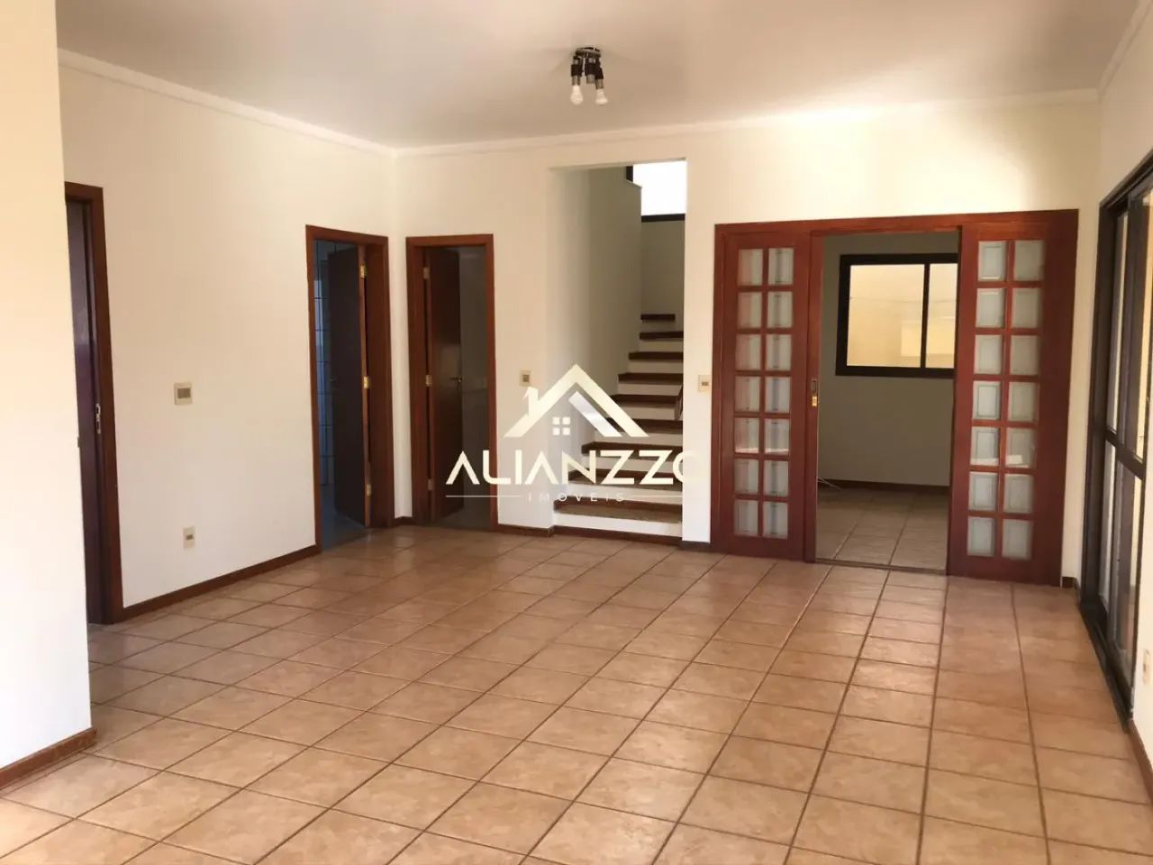 Sobrado para Locação no Condominio Santa Helena em Ribeirão Preto/SP. Alianzzo Imóveis. - Foto 3