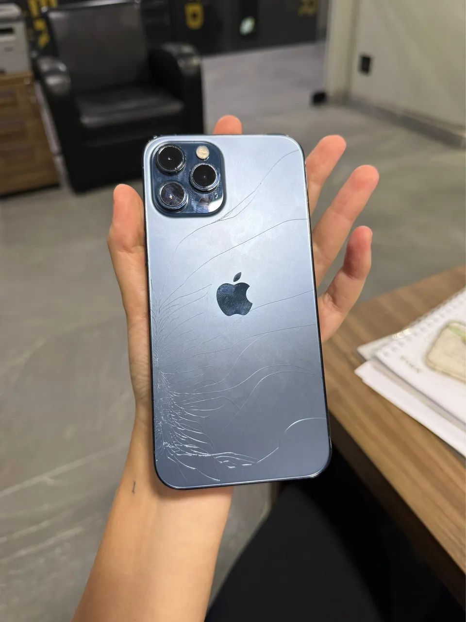 iPhone 12 Pro Max 128gb - Foto 2