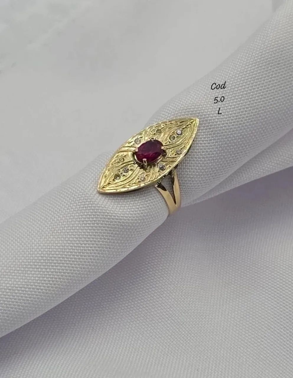 Marquise em ouro 18k 