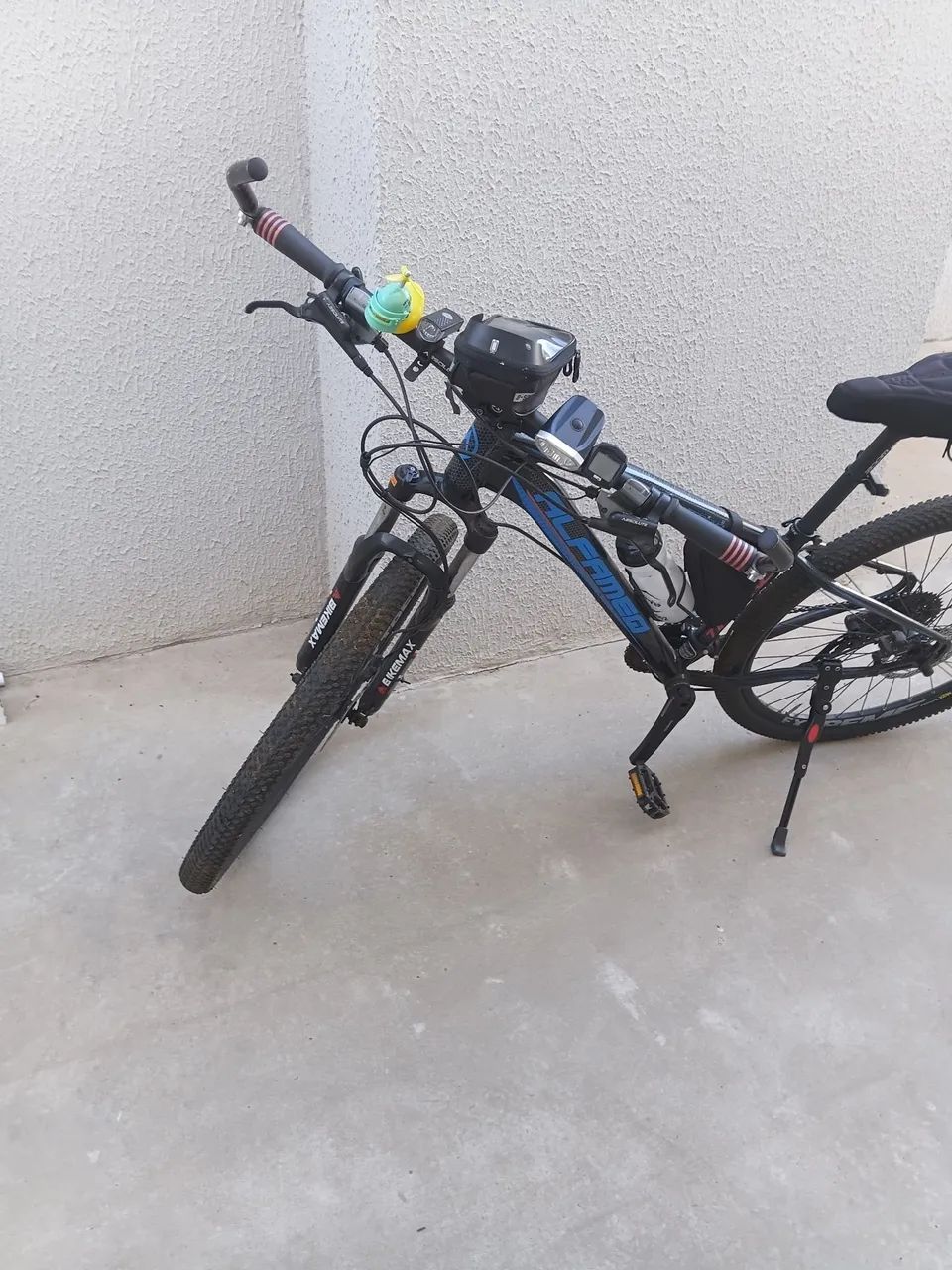Bicicleta aro 29 vendo ou troco  - Foto 2
