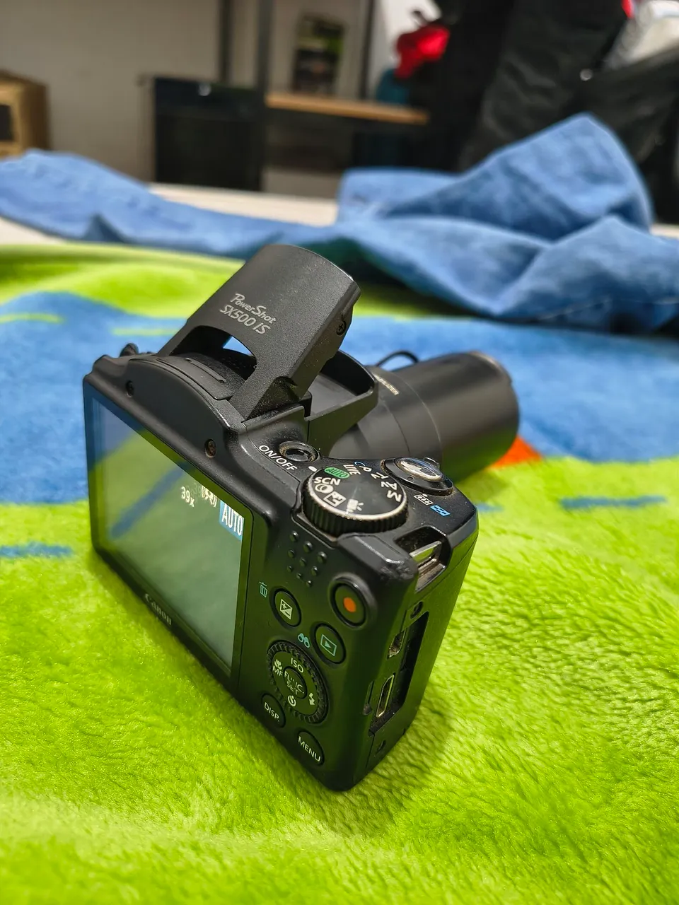 canon powershot sx500 is