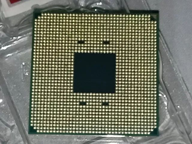 (USADO) Processador AMD Ryzen 7 5700X3D - Foto 6