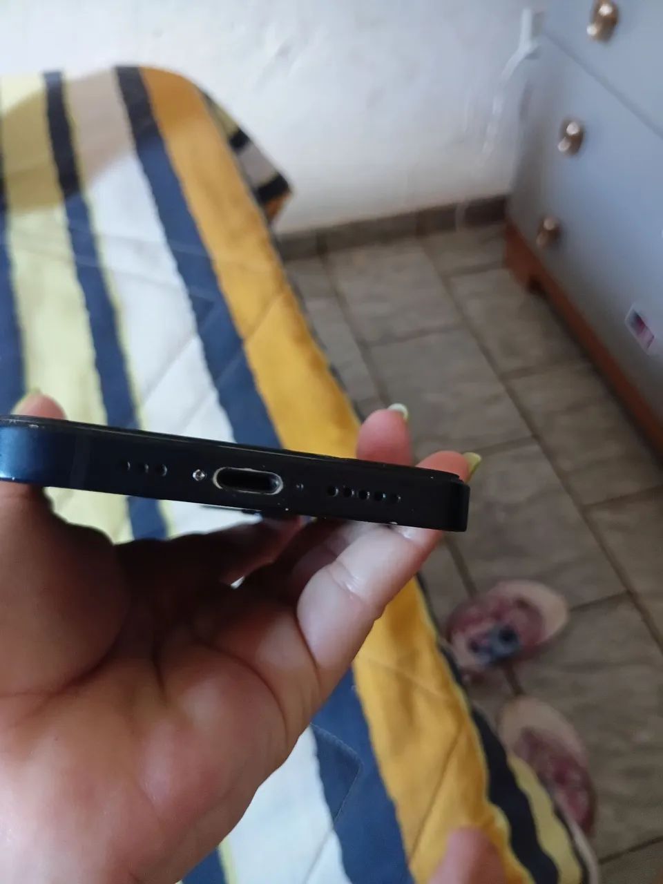 Vendo iphone 12 - Foto 2