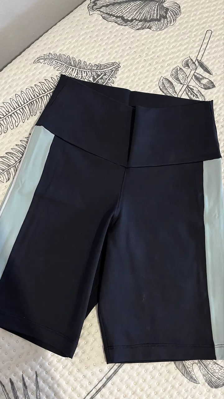 Bermuda feminina preta
