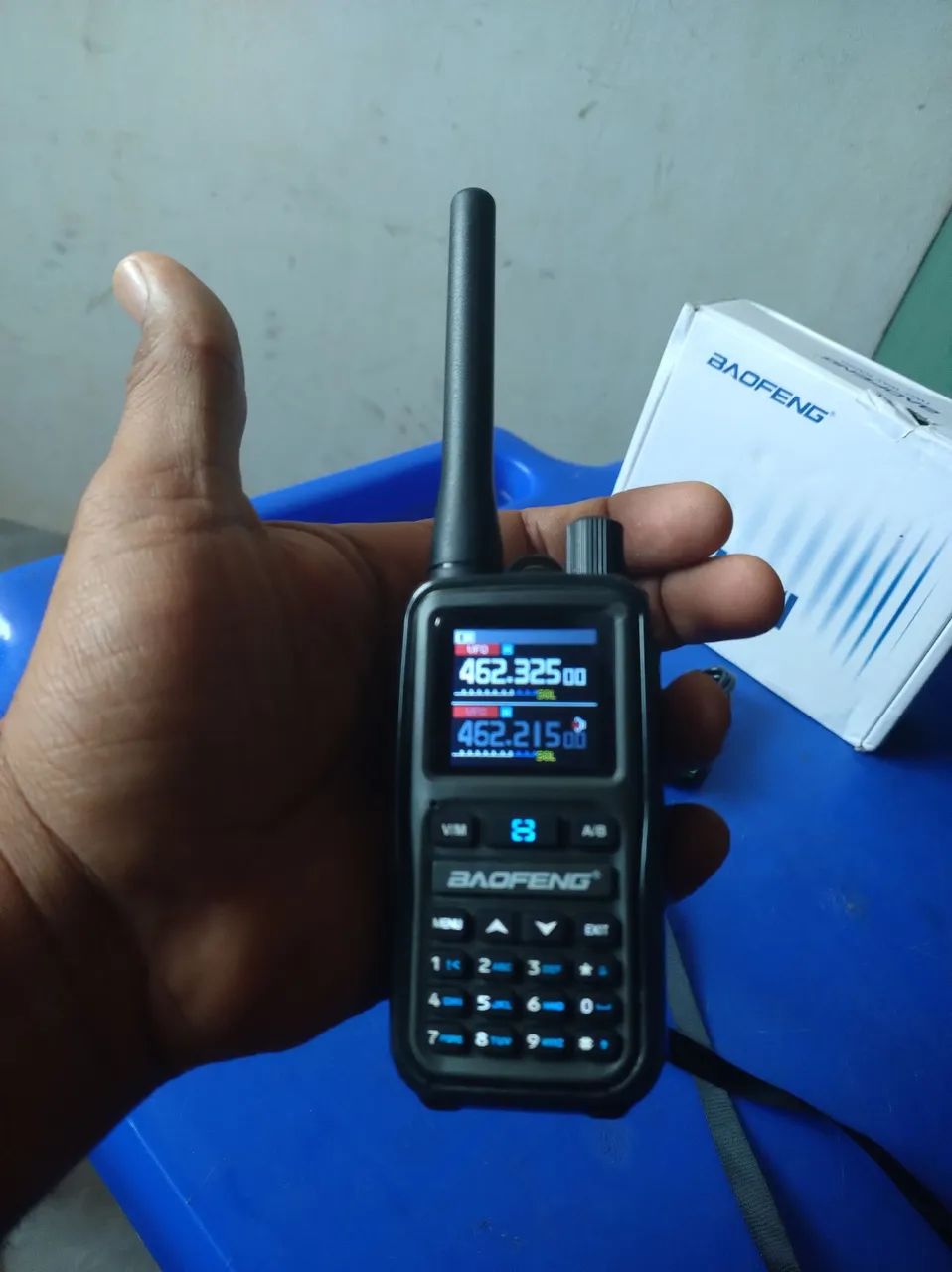 1 Unidade de HT walkie Talkie UV 5R Mini - Foto 2