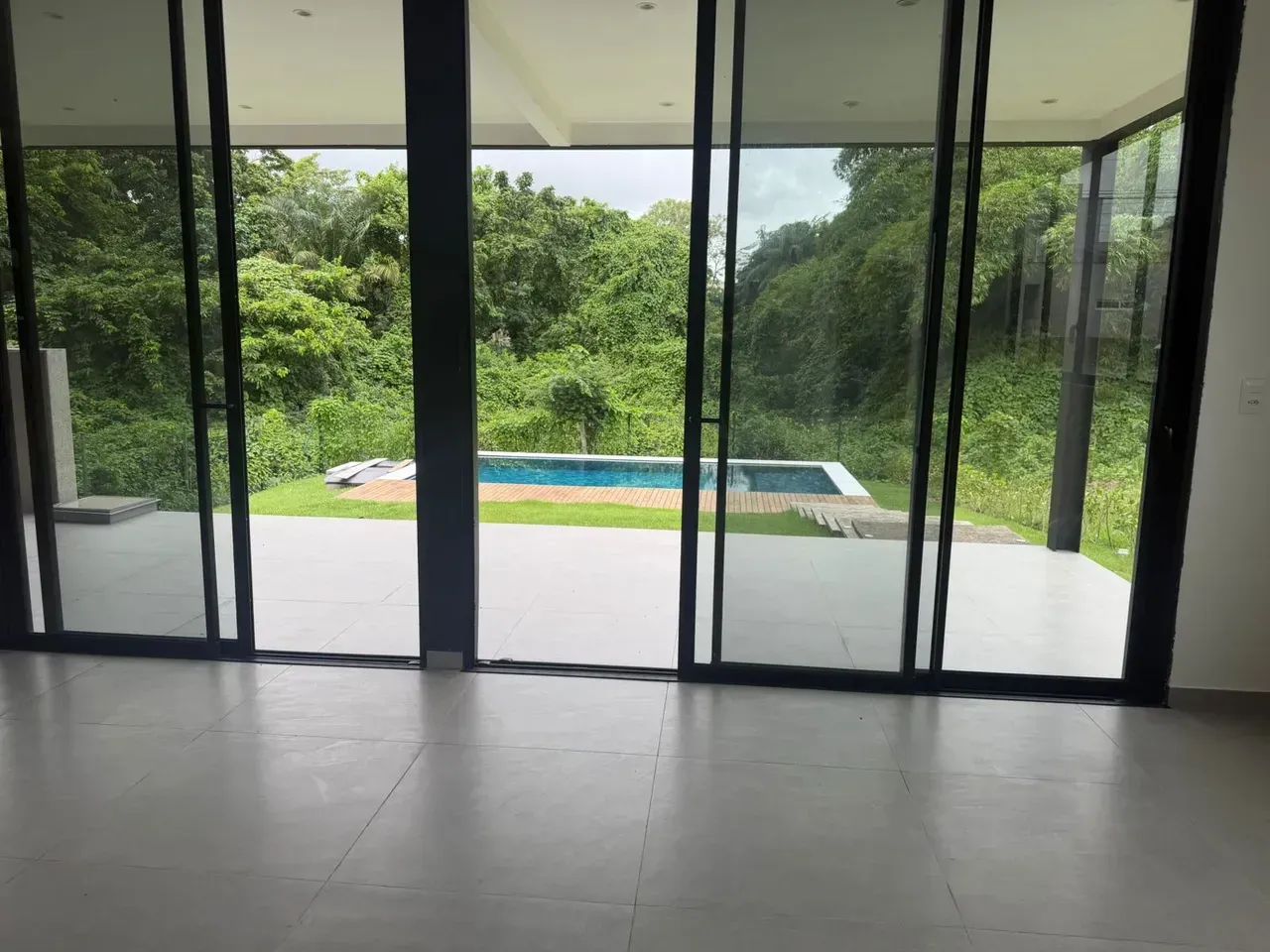 QUEIMA DE ESTOQUE NO ALPHAVILLE! CASA NOVA DE R$ 2.2MI! - Foto 4