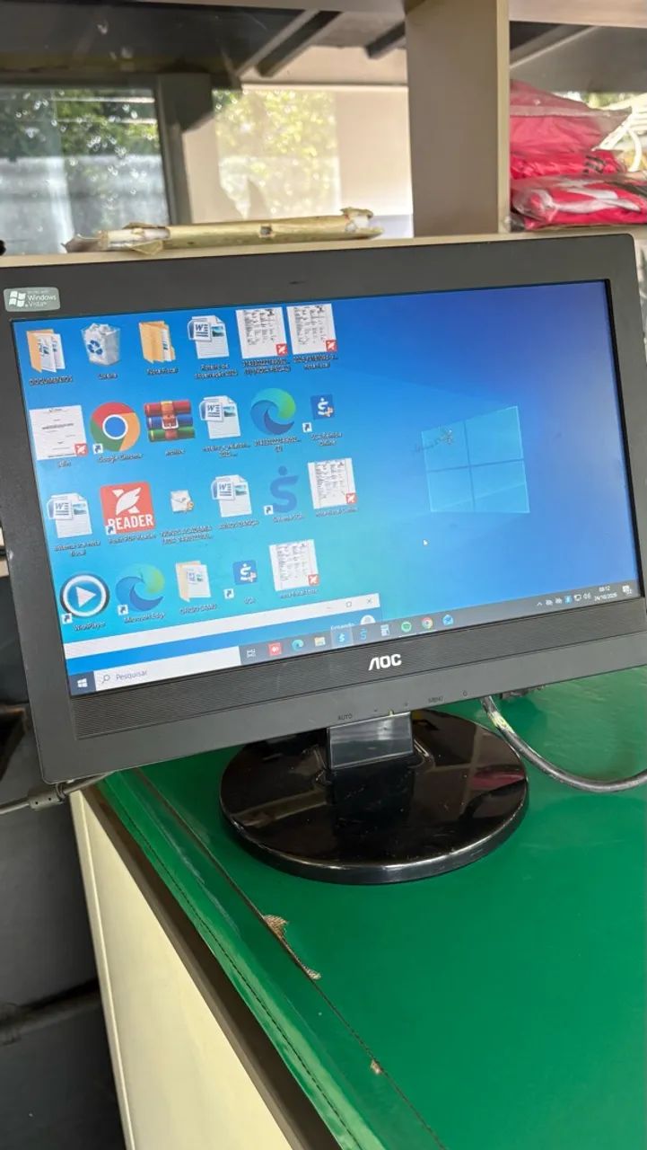 Monitor Aoc 16 polegadas 