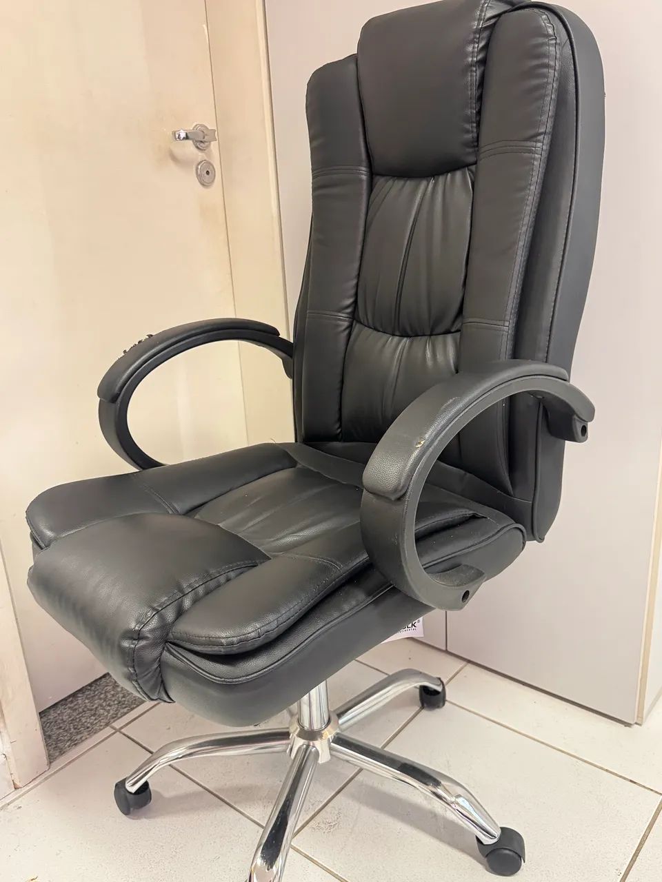 Cadeira executiva64994316586369121