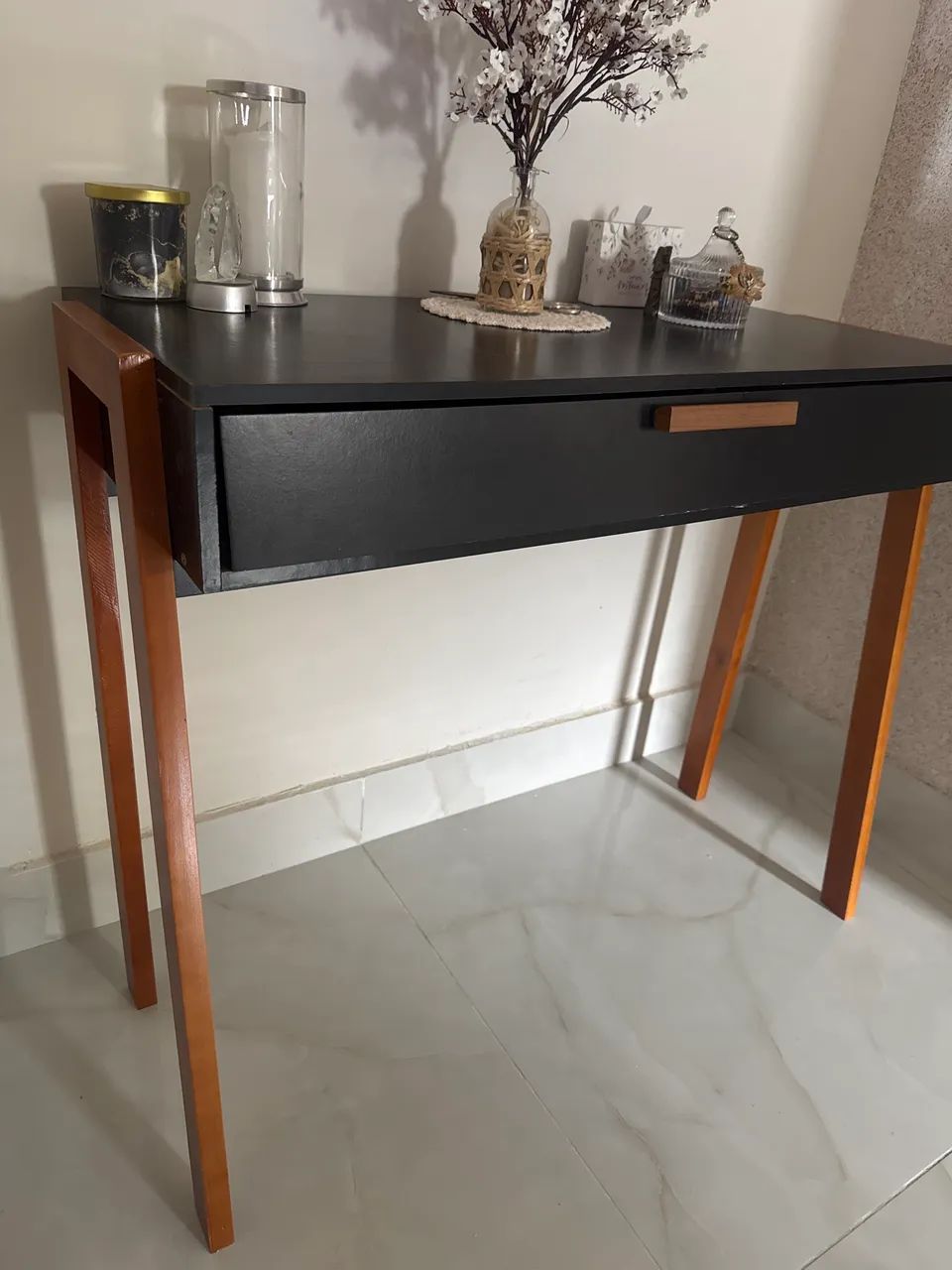 Escrivaninha/aparador  - Foto 2