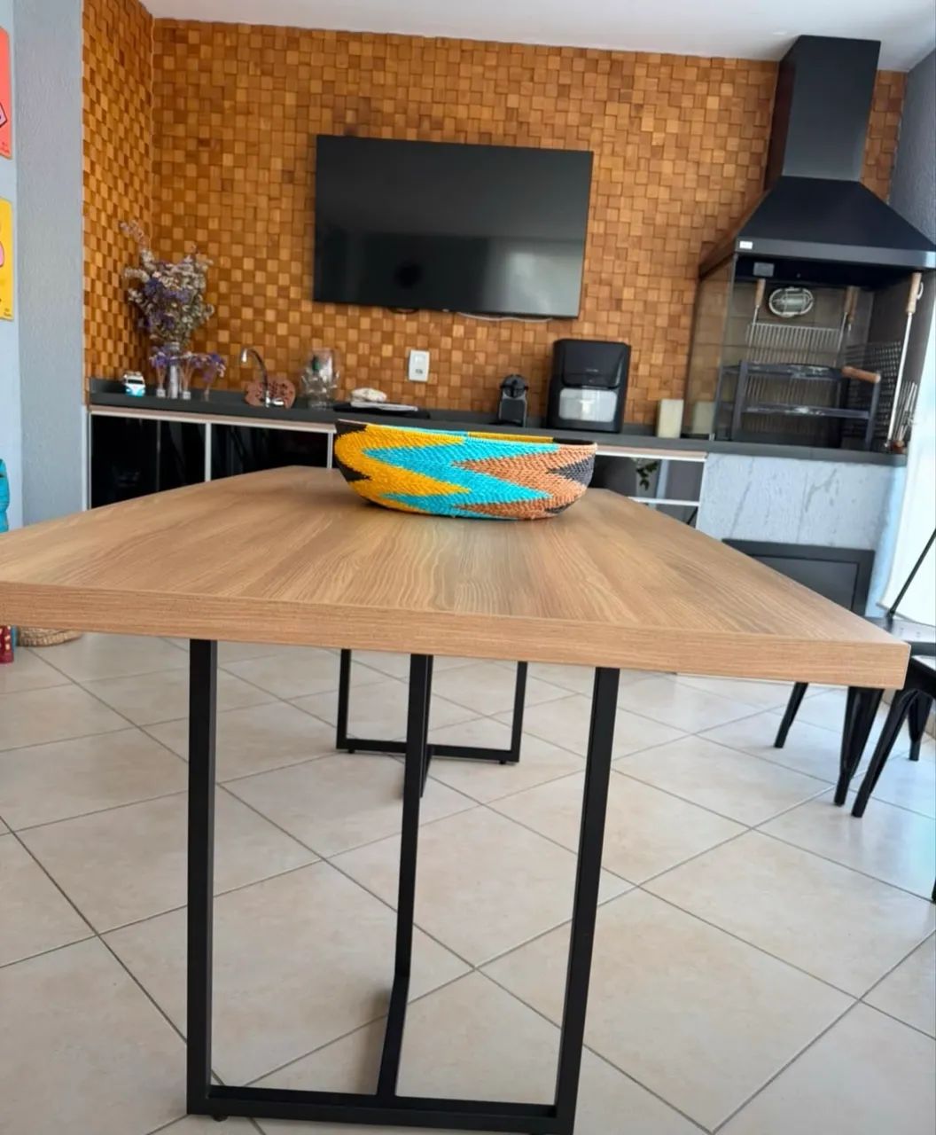 Mesa com pés de ferro - Foto 3