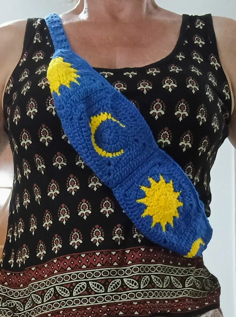 Pochete Sol e Lua de Croche