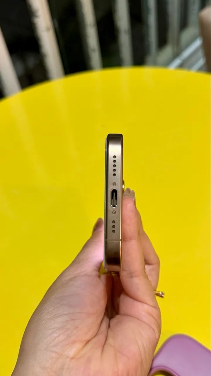 iPhone 16pro - Foto 2