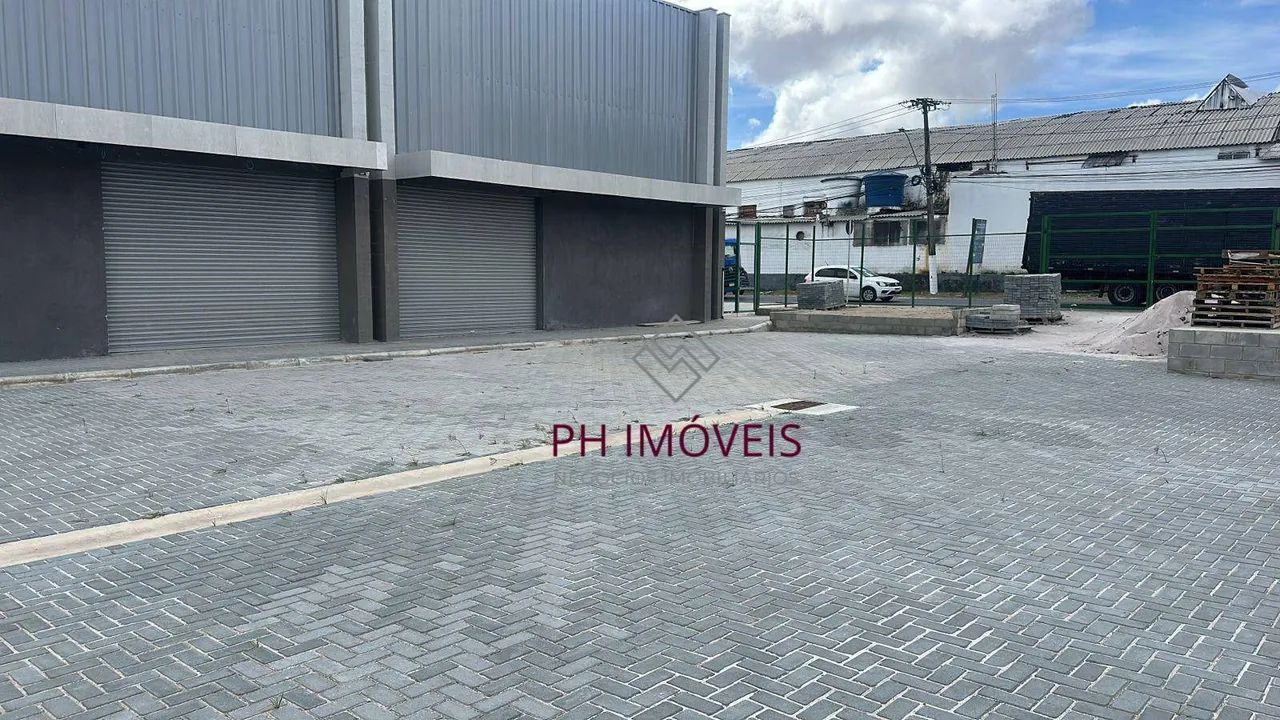 Galpão com 300m² localizado no Tabuleiro do Martins - Foto 2