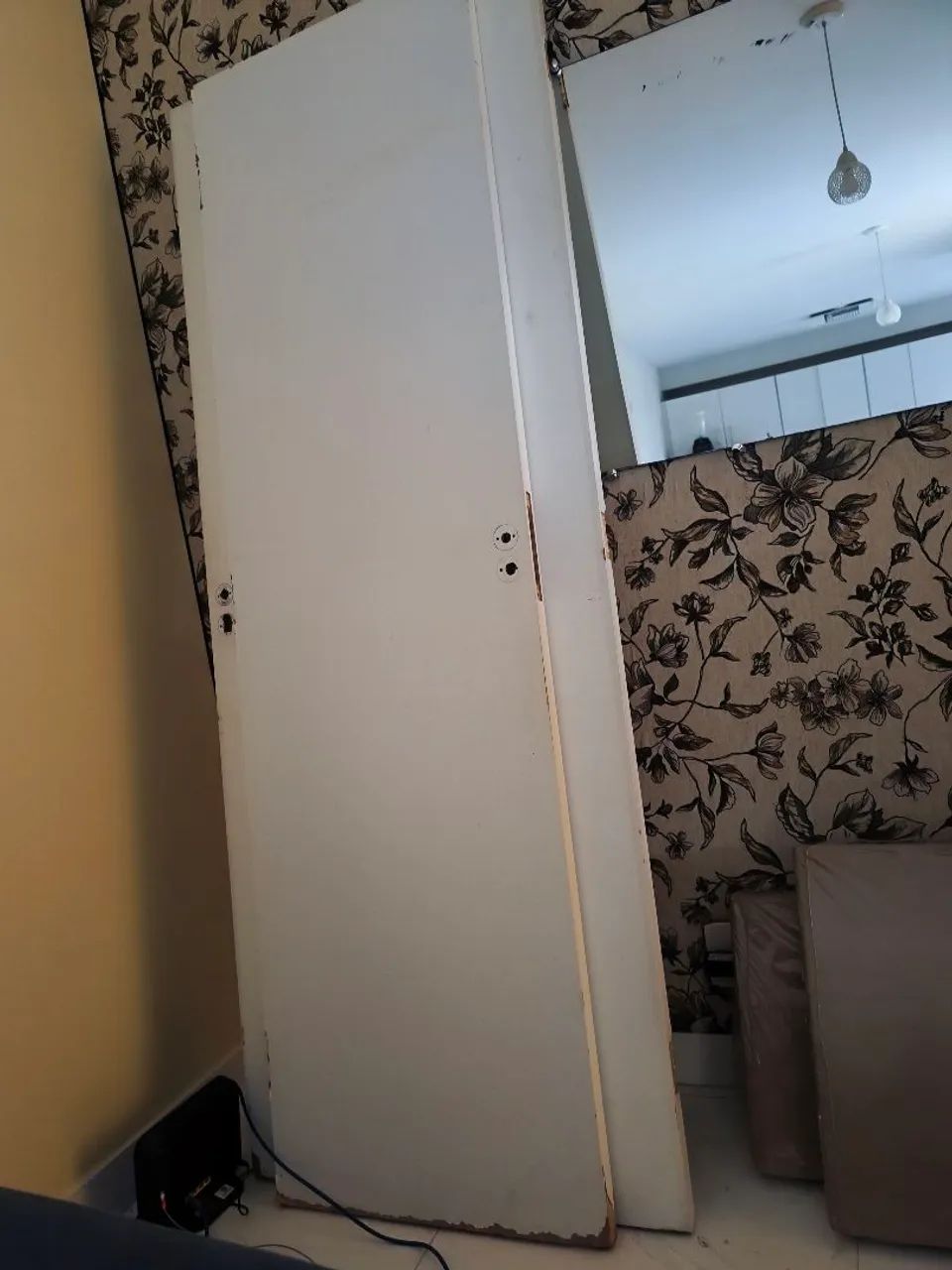 Fogão, colchão e porta - Foto 4