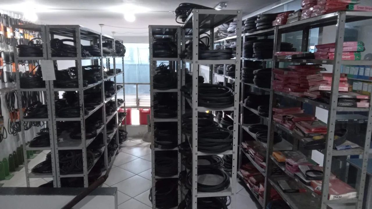 Estante de aço reforçada e algumas precisando de atenção - Foto 2