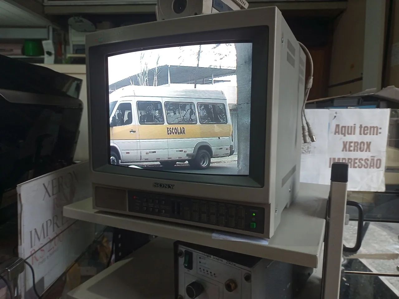 Monitor CRT Sony trinitron 14 polegadas  - Foto 4