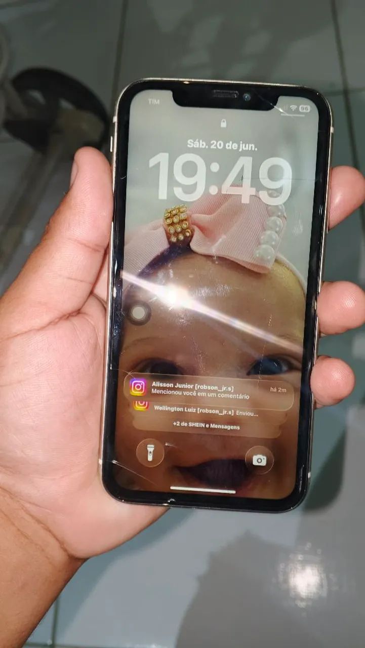 iPhone 11 pra vender rápido aceitamos oferta 