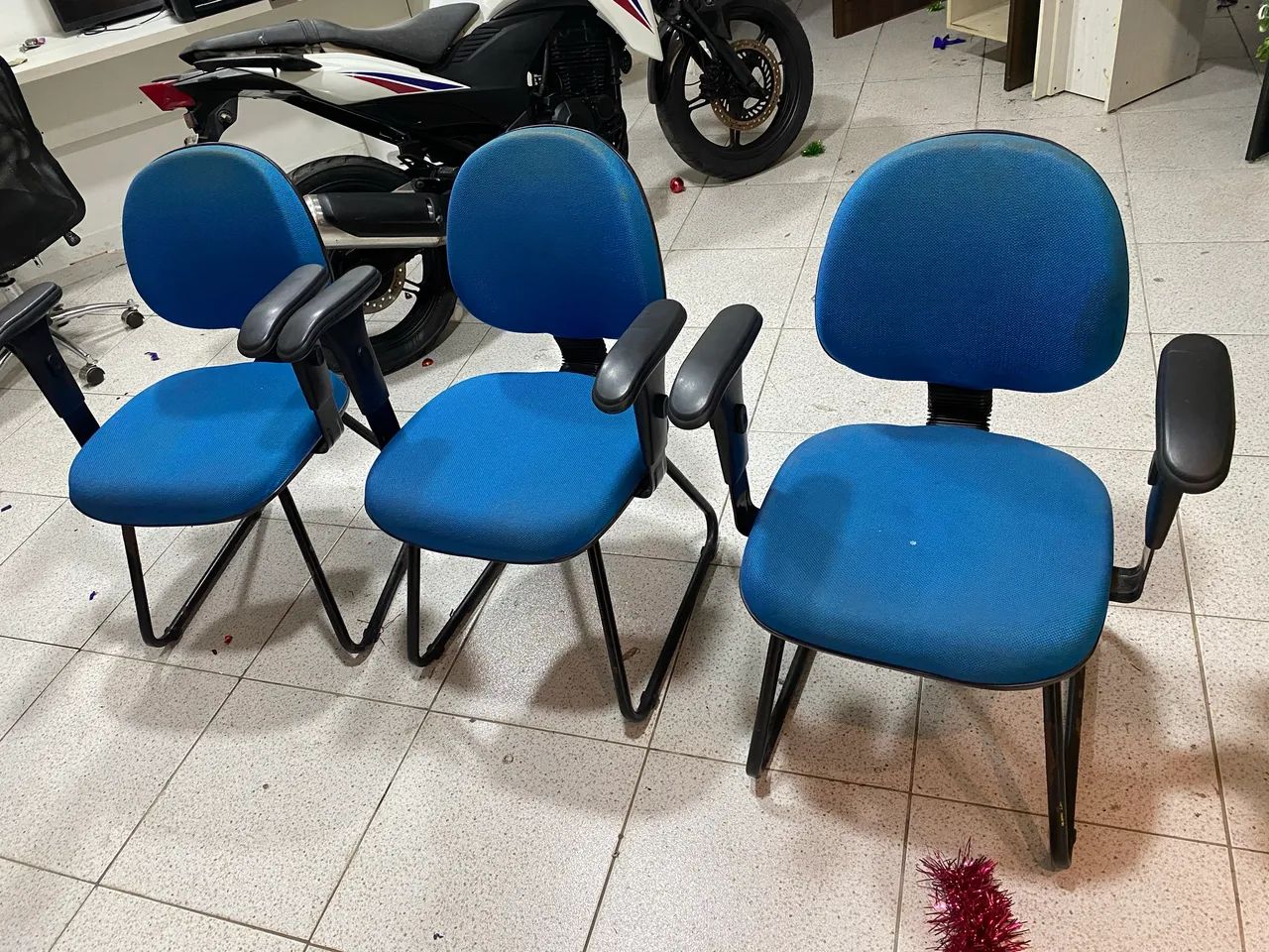 Cadeiras pra Escritório e Sala De Espera