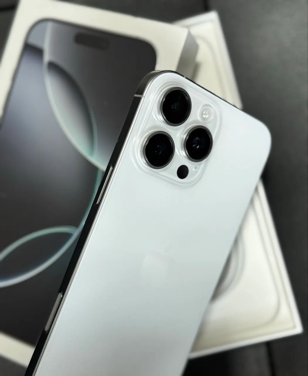 IPHONE 16 PRO MAX *28 - Foto 3