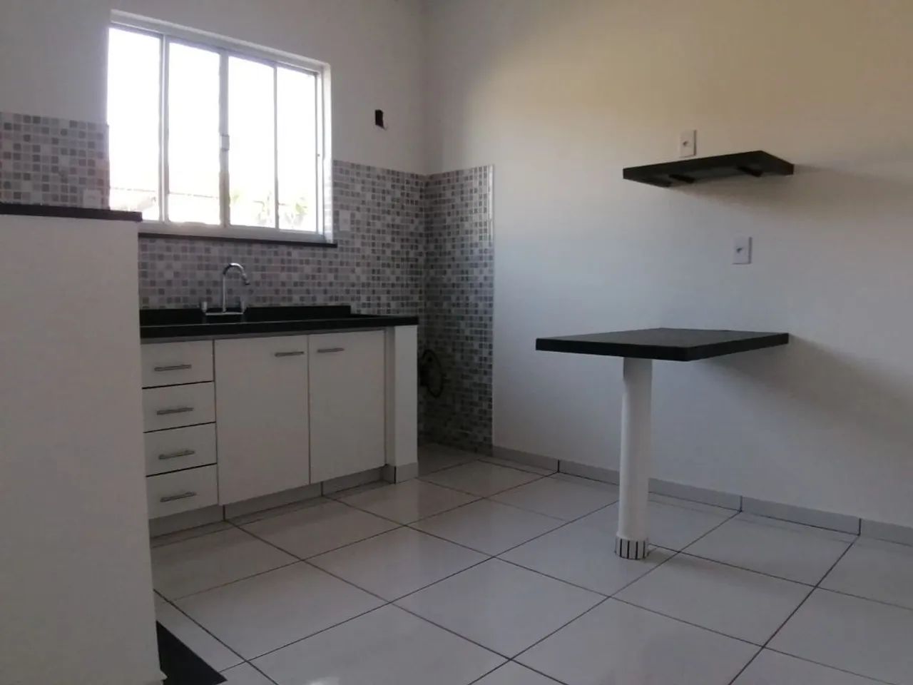 Barão Geraldo - Village Campinas - Apto. com 1 dormitório com armário,