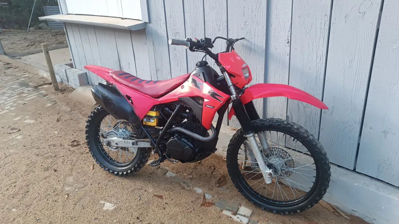 *xr 200