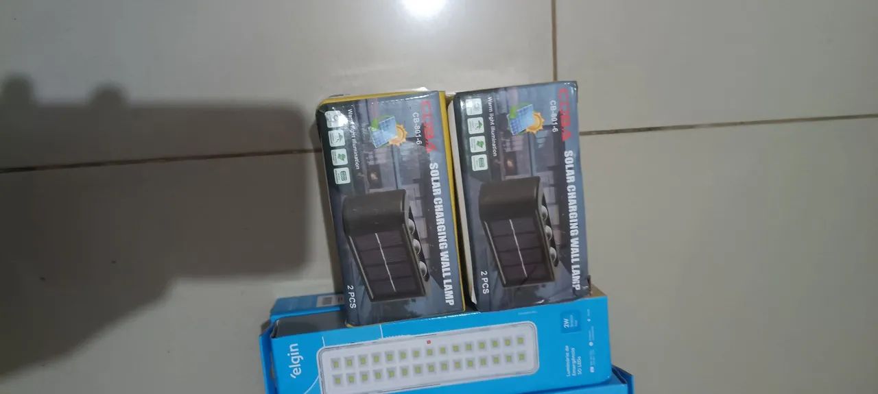 Lâmpada solar e de emergência  - Foto 2