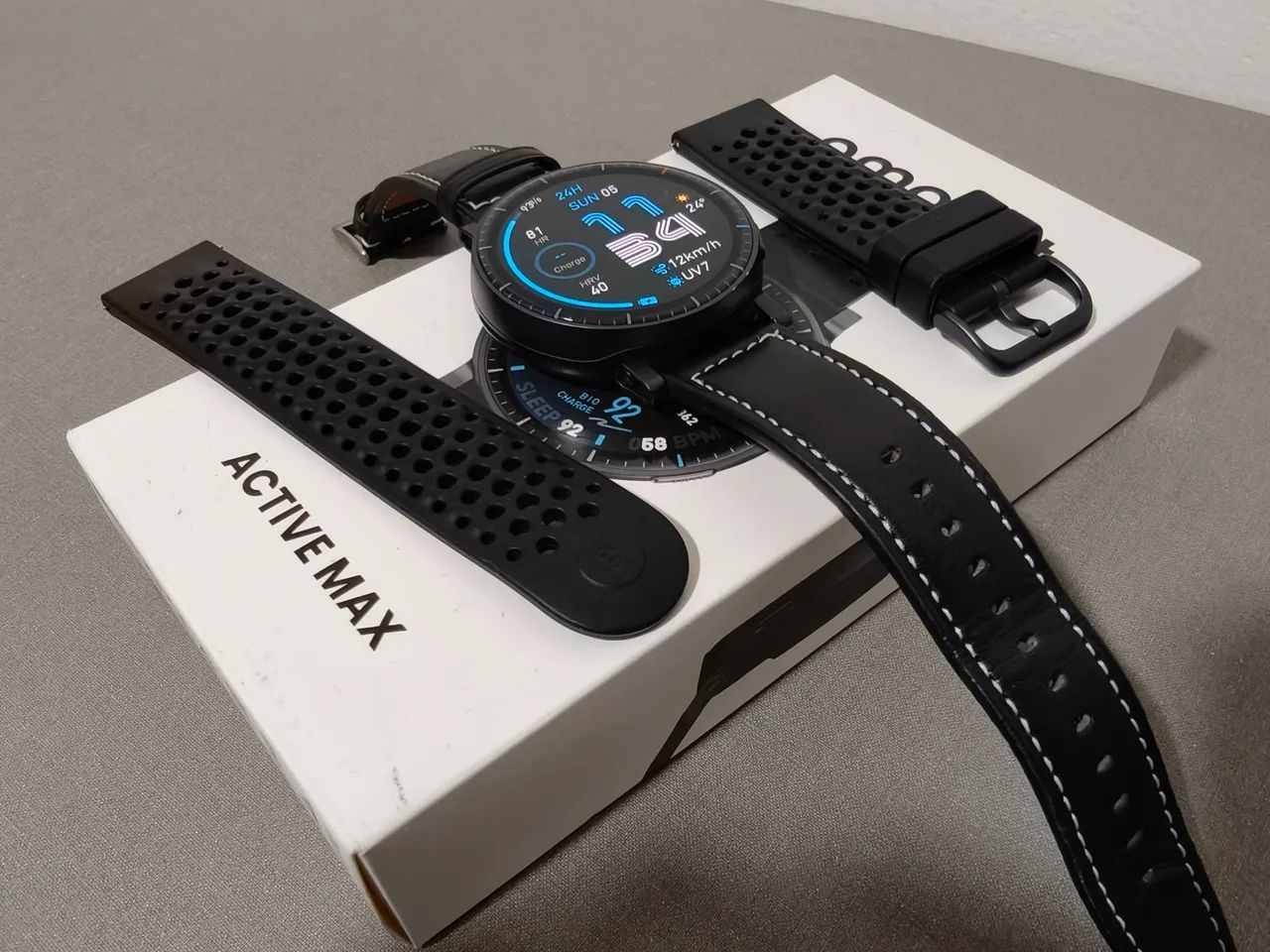 Amazfit Active Max novo com duas pulseiras  - Foto 2
