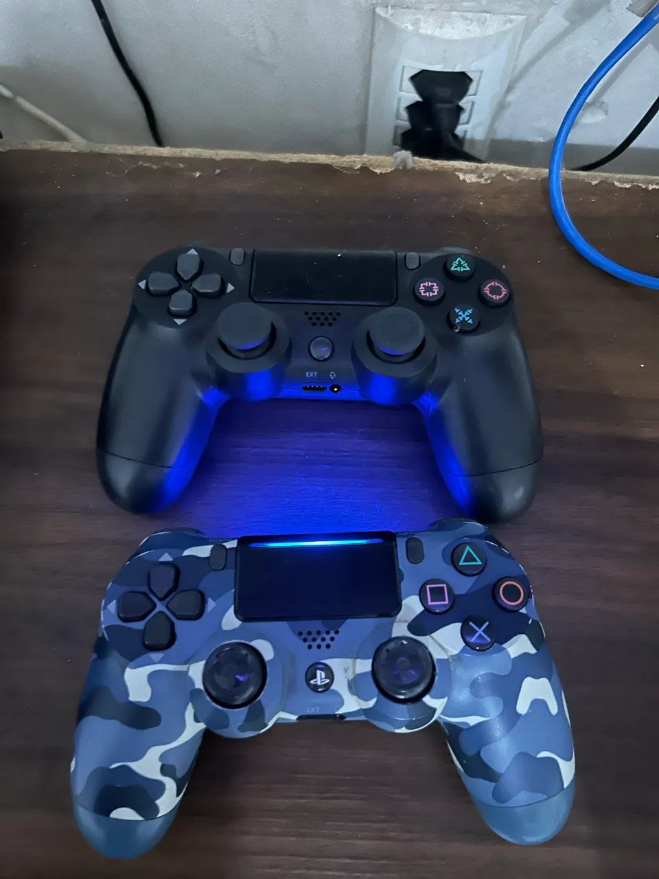 PS4 COM DOIS CONSOLES! - Foto 3
