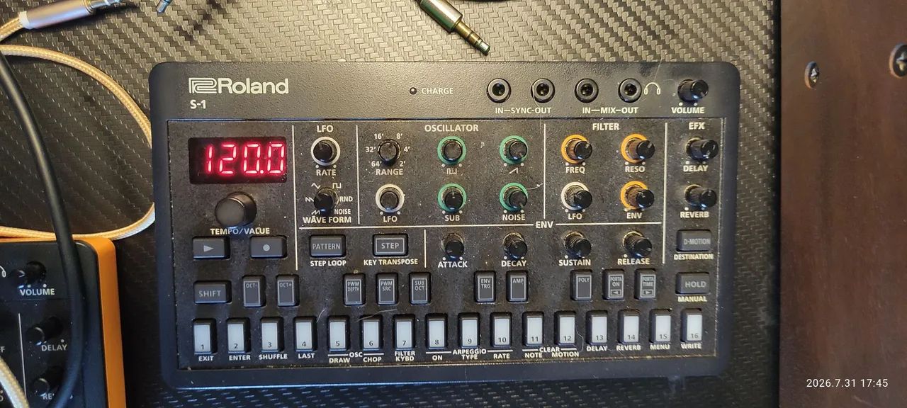 Roland S-1 - Foto 2