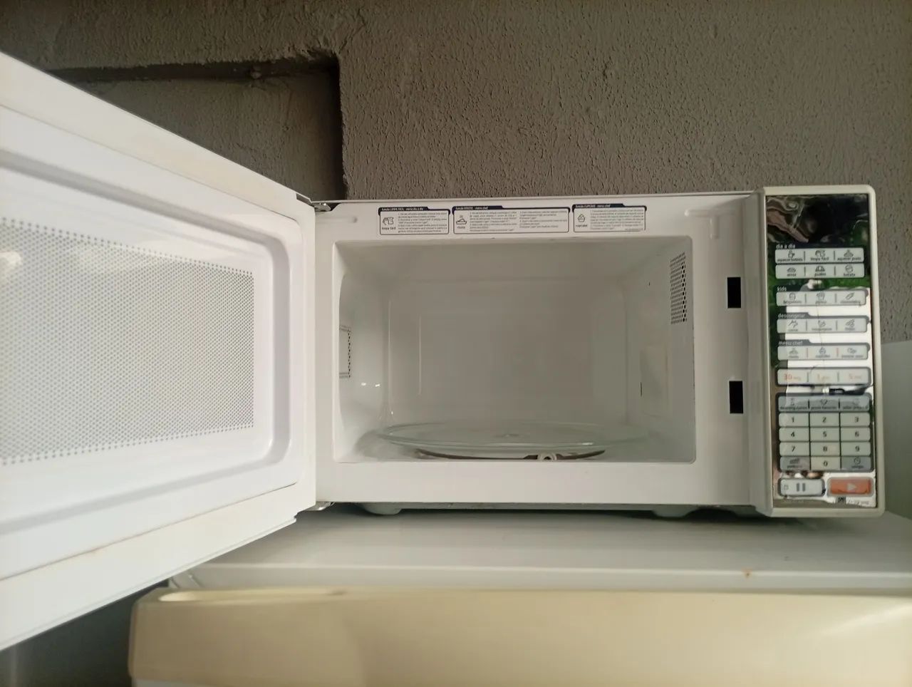 Microondas Midea  - Foto 2