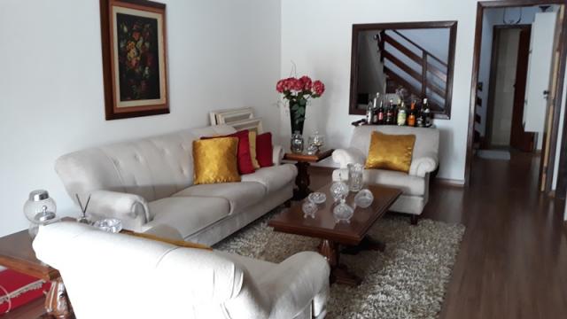 Excelente casa 4 quartos no bairro caiçara