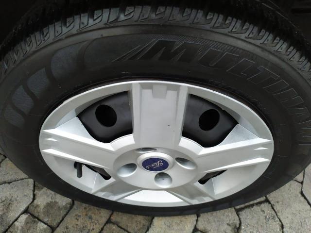 Ford Fiesta hatch 1.6 Completo Oportunidade - Foto 9