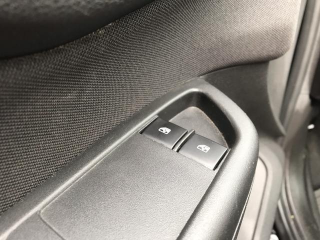 Onix Lt 2018 1.0 - Foto 13