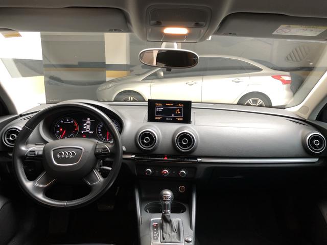Audi A3 1.4 Attraction - Foto 4