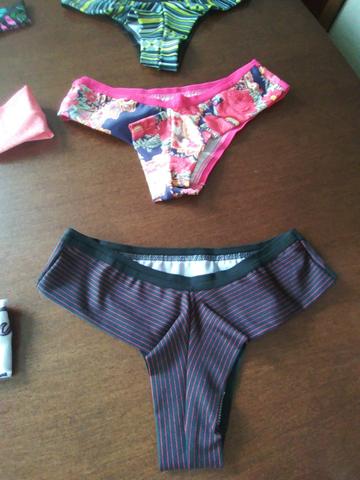 Kit com seis calçinhas NOVAS - Foto 6