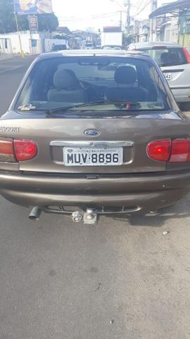 Escort motor 1.6 8v ano 2001 ar condicionado vidros elétricos trava direção hidráulica - Foto 5