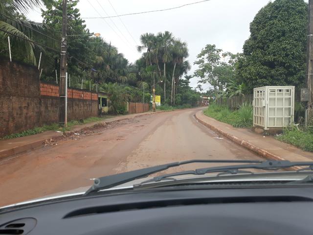 Vendo terreno pego moto ou carro no negócio