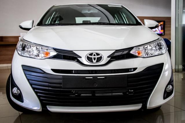 TOYOTA YARIS SEDAN XL MT 19/20 - Foto 2
