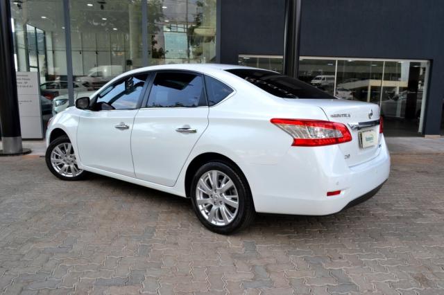 NISSAN SENTRA 2014/2015 2.0 SL 16V FLEX 4P AUTOMATICO - Foto 10