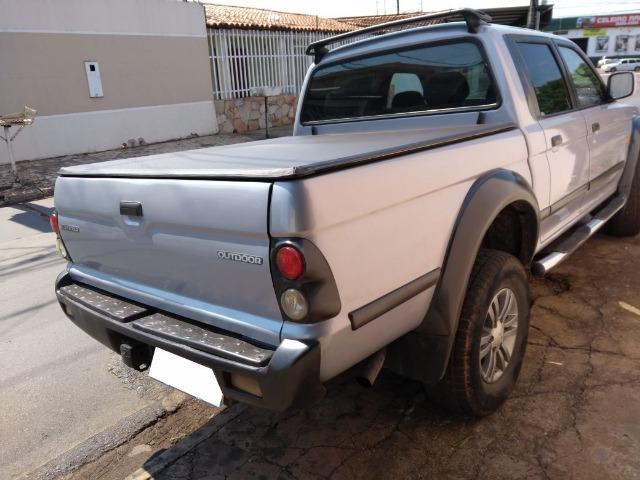 L 200 - Foto 6