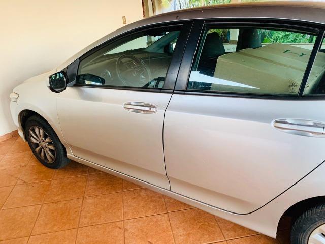 Vendo honda city 2013 carro novo baixo km - Foto 12