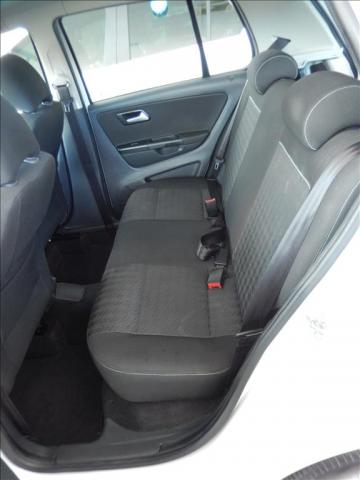 VOLKSWAGEN FOX 1.6 MI COMFORTLINE 8V FLEX 4P AUTOMATIZADO - Foto 6